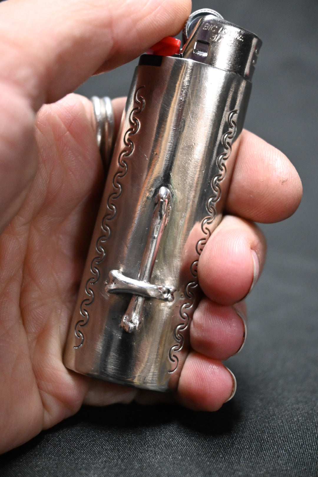 Lilith Lighter Sleeve