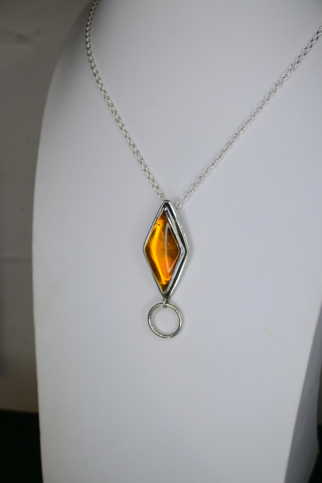 Amber 'o-ring' Necklace