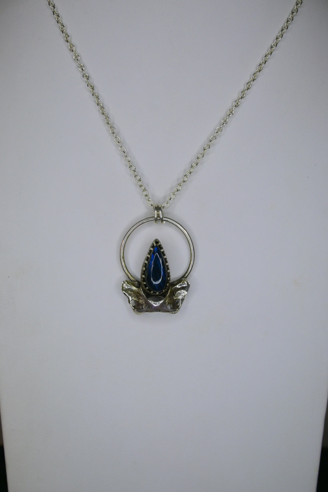 Labradorite Atlas Necklace