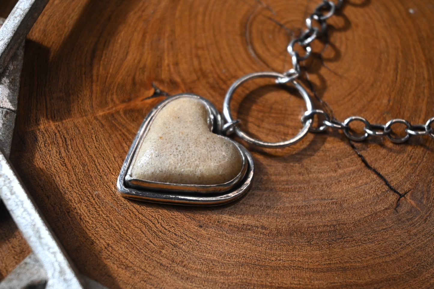 Heart Shaped Bone 'o-ring' Choker