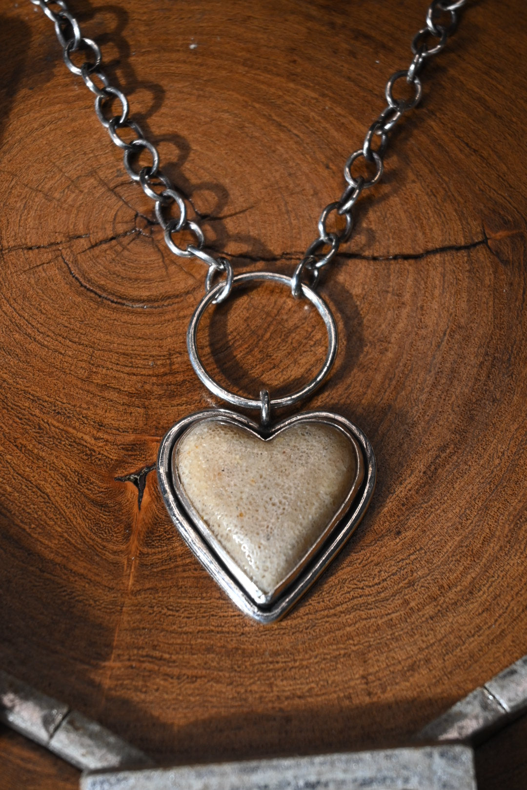 Heart Shaped Bone 'o-ring' Choker