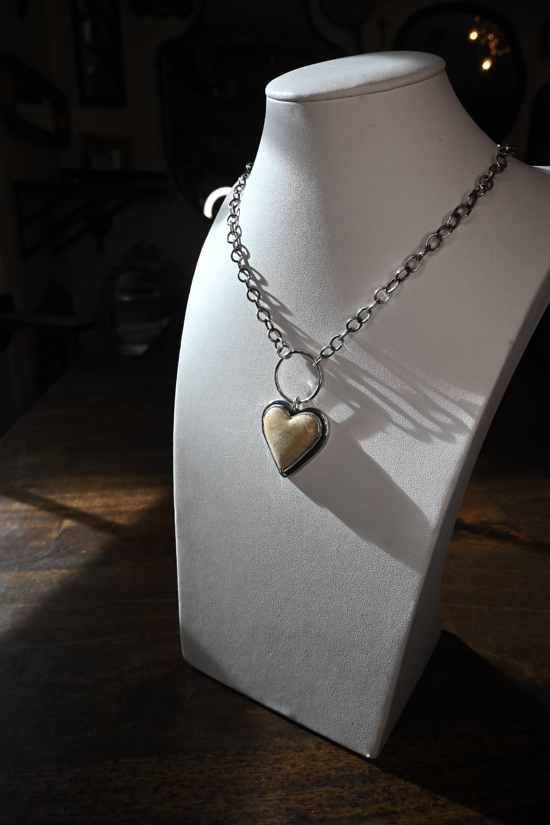 Heart Shaped Bone 'o-ring' Choker
