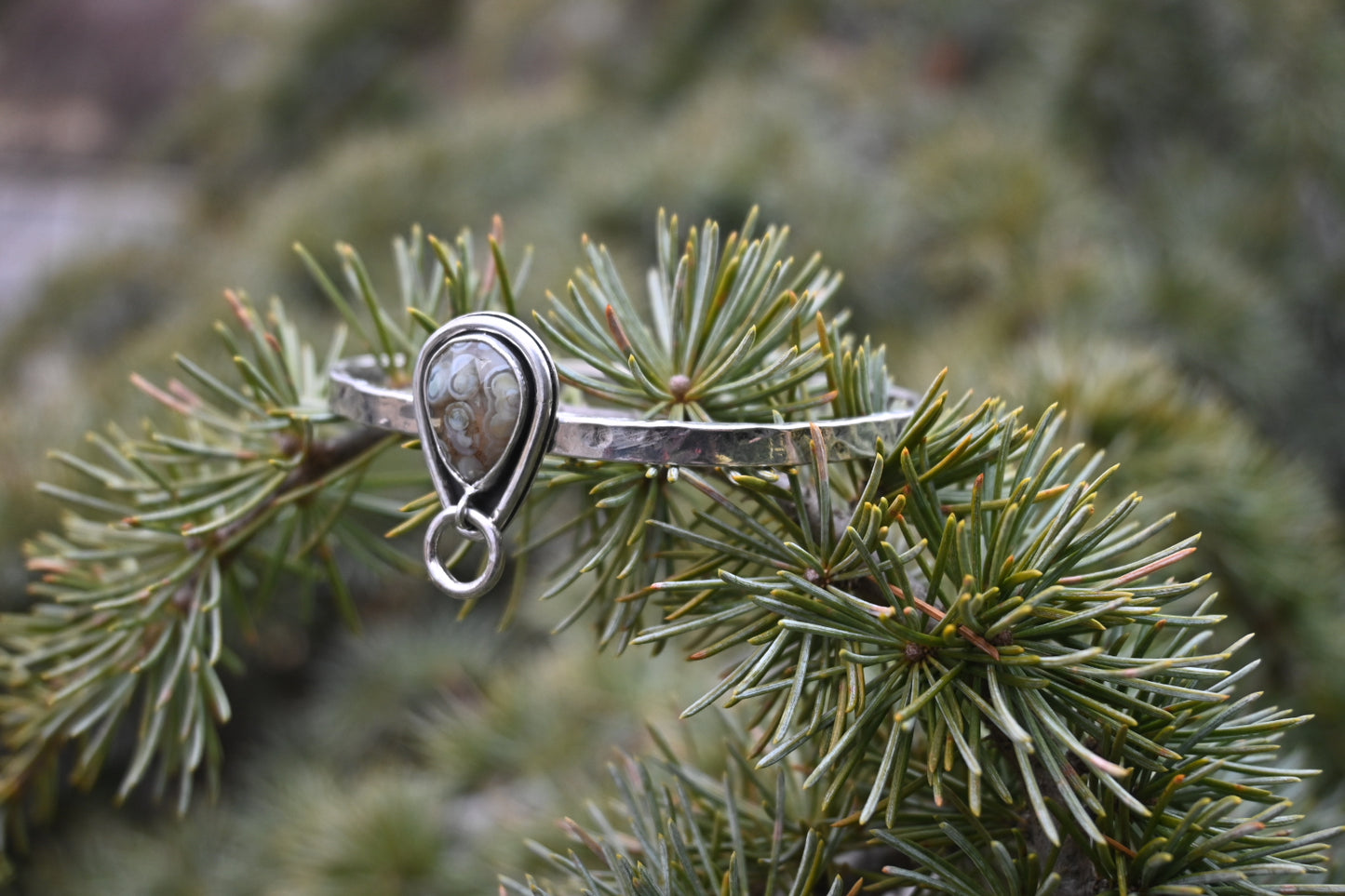 Agate 'o-ring' Bracelet