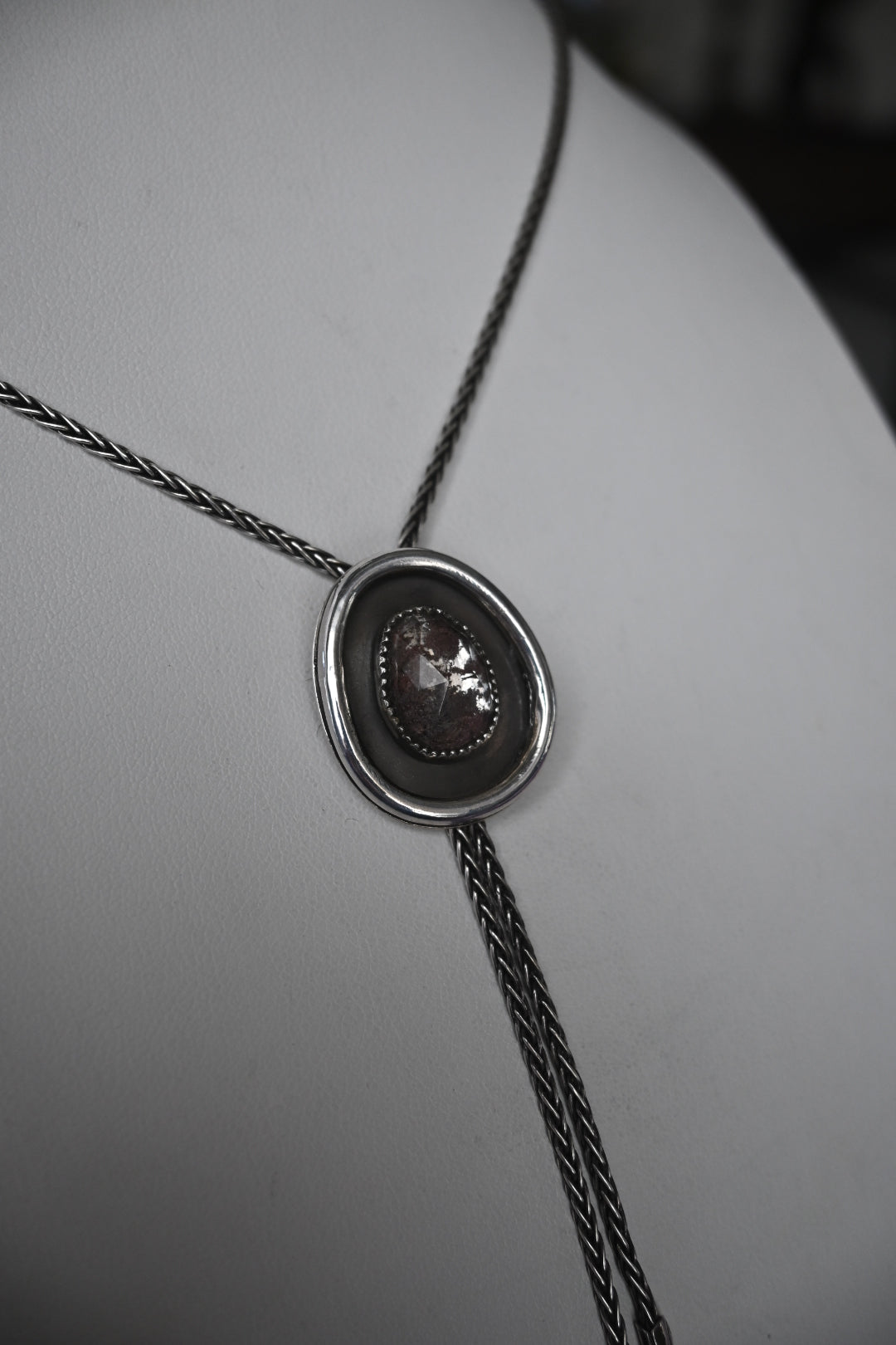 Garden Quartz Bolo Tie