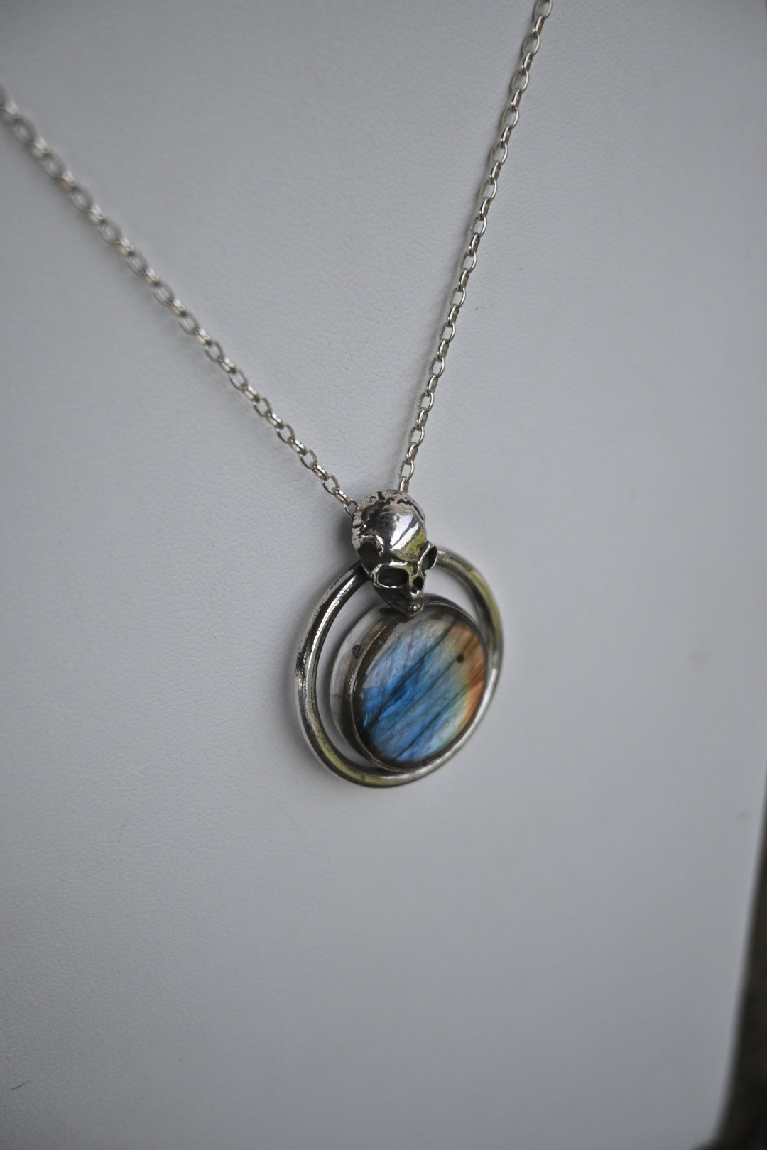 Dark Horizon Necklace