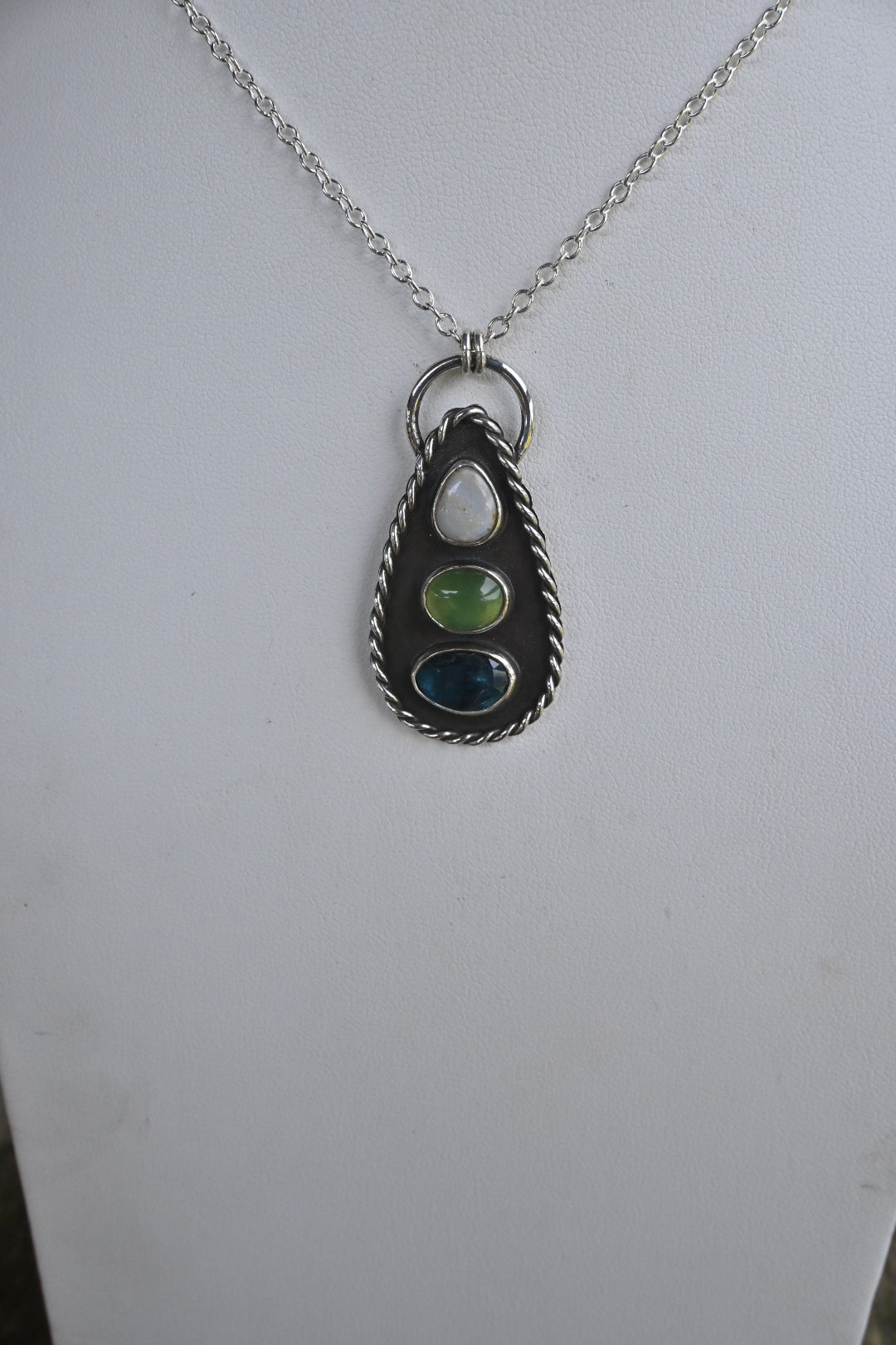 Salt-Blooded Necklace
