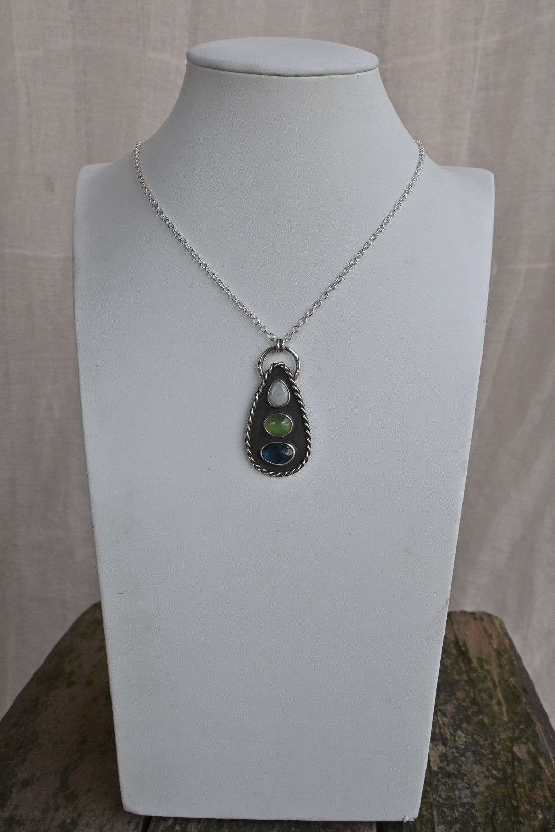 Salt-Blooded Necklace
