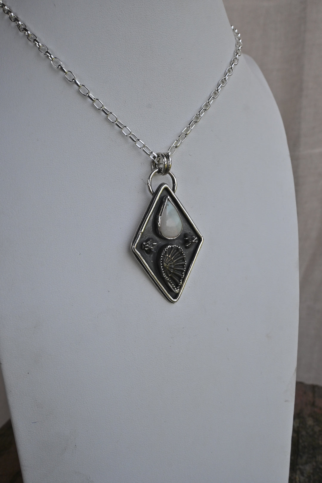 Siren's Mark Necklace