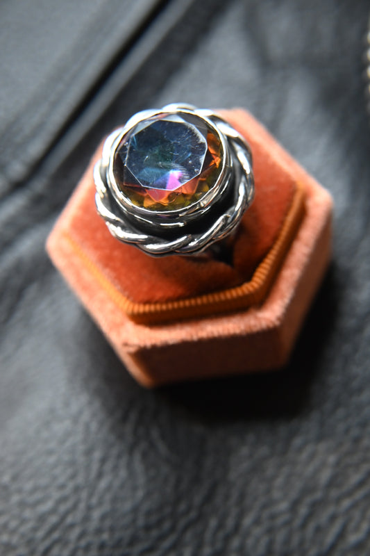 Dark Orbit Ring