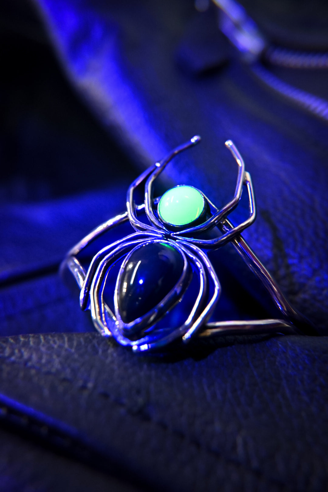 Obsidian & Uranium Glass Spider Bracelet