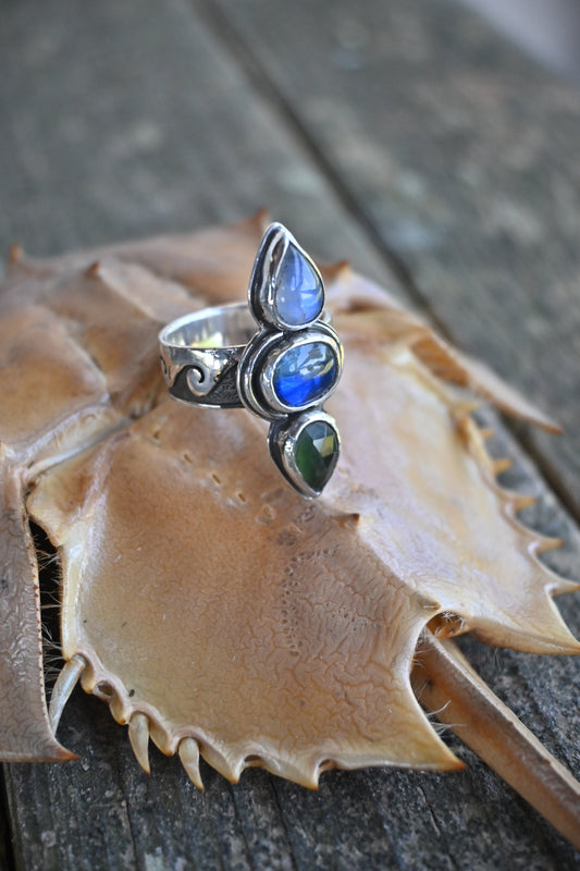 Waverider Ring