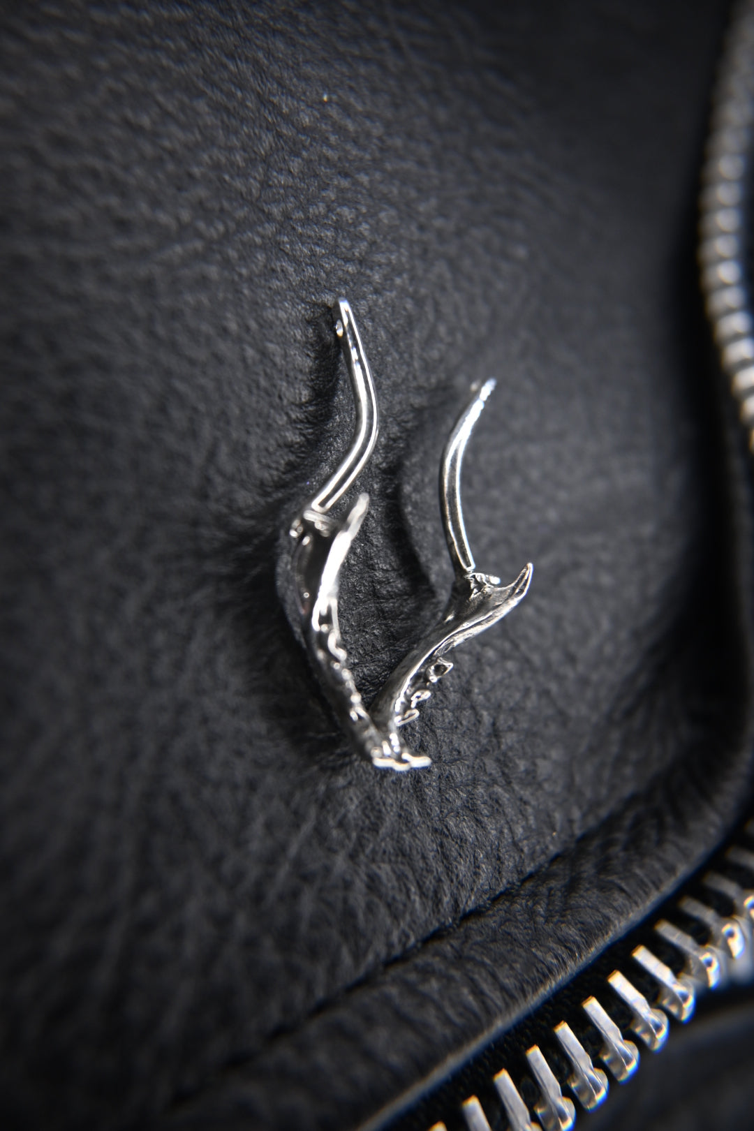 Mandible Ring Holder Necklace *preorder*