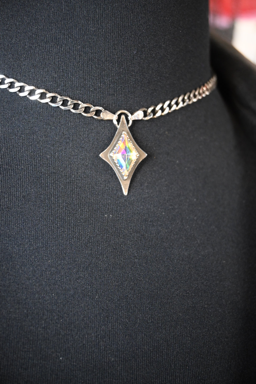 Retro Star Choker